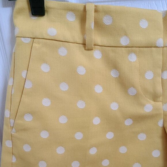 Ann Taylor Yellow White Poka Dots Shorts - Picture 2 of 9